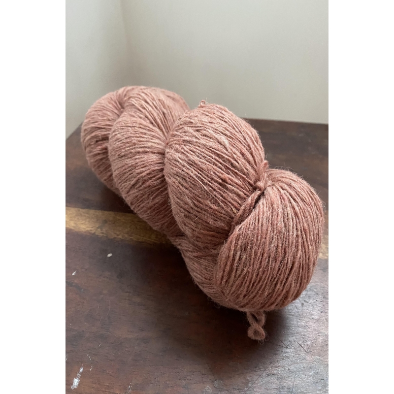 "Dundaga"- latvian sheep wool 6/1 lace