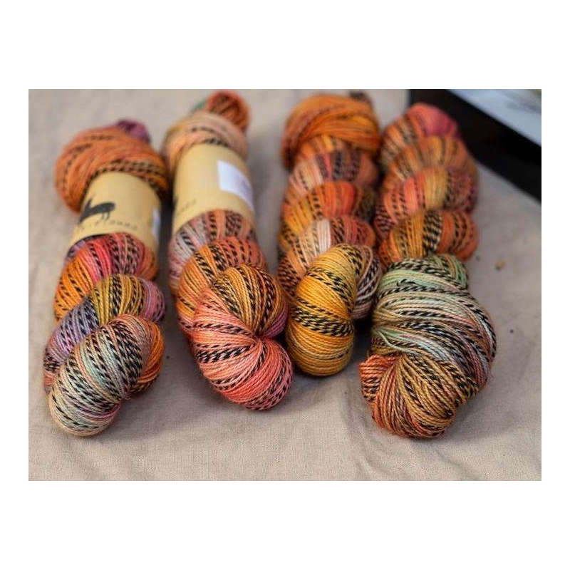 Siūlai "Hippie Fibres" sock yarn