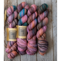 "Hippie Fibres" sock yarn