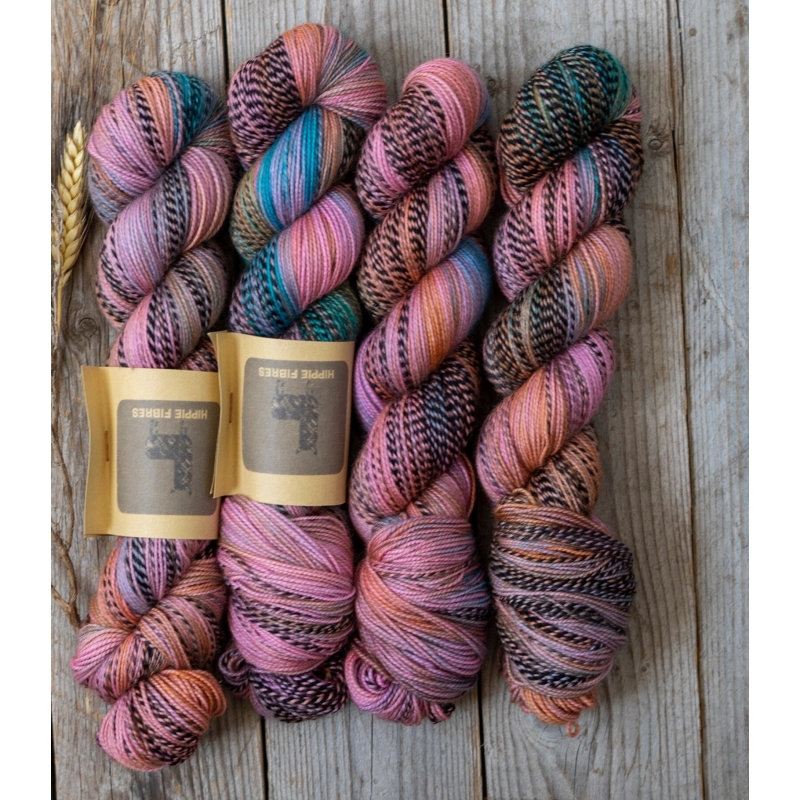 Siūlai "Hippie Fibres" sock yarn