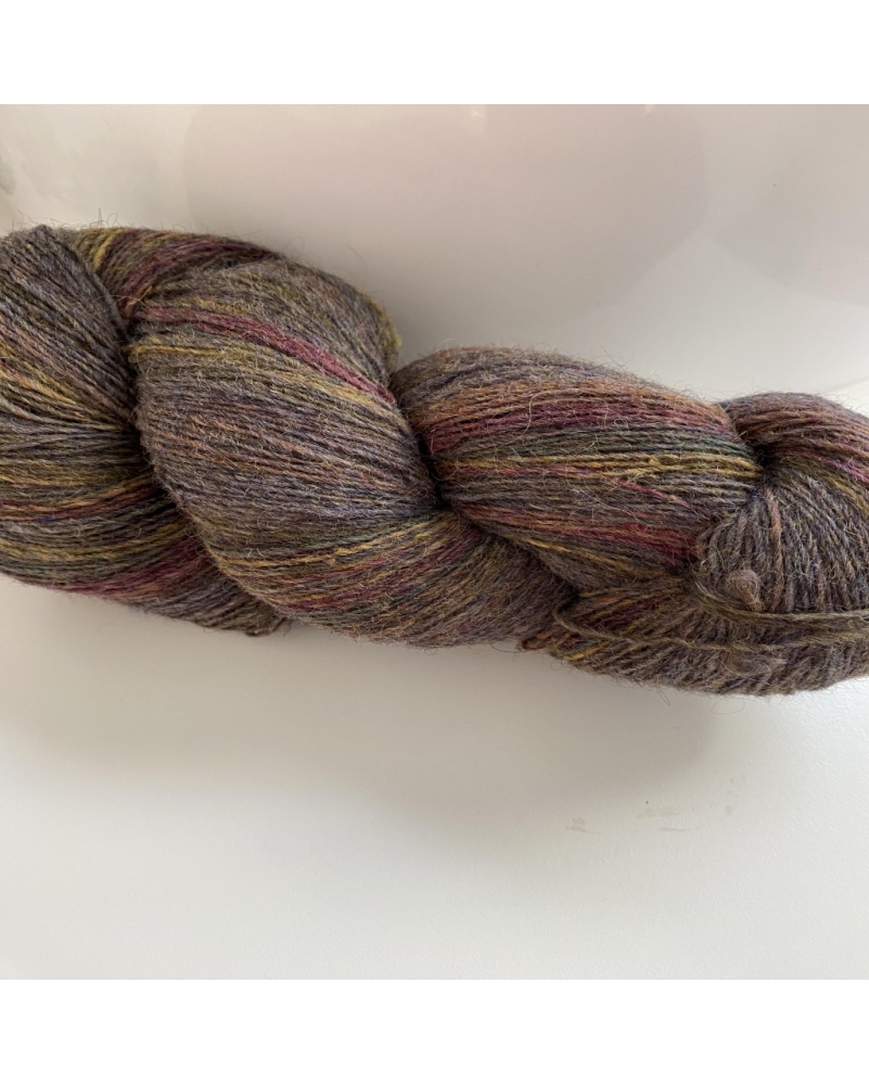 Siūlai "Dundaga"- latviška avių vilna 6/1 lace