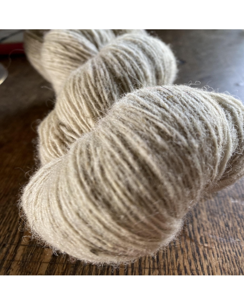 Siūlai "Dundaga"- latviška avių vilna 6/1 lace