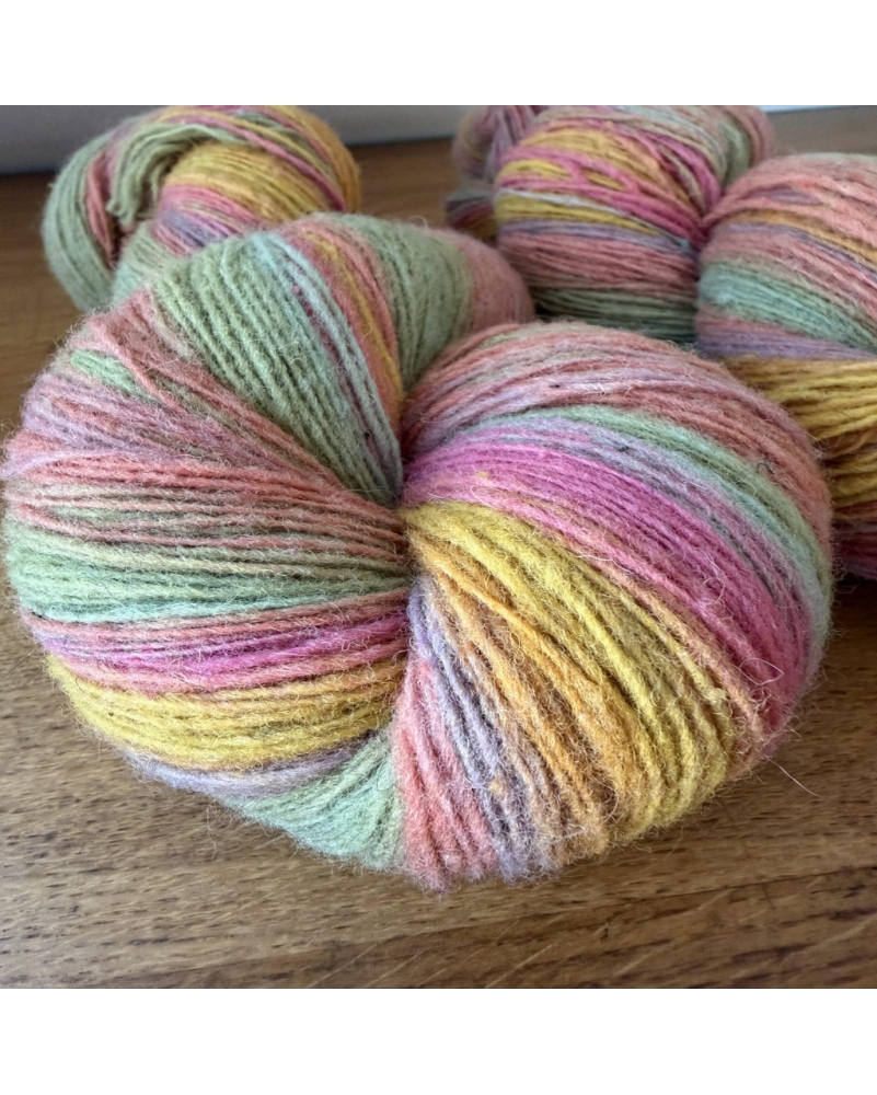 Siūlai "Dundaga"- latviška avių vilna 6/1 lace